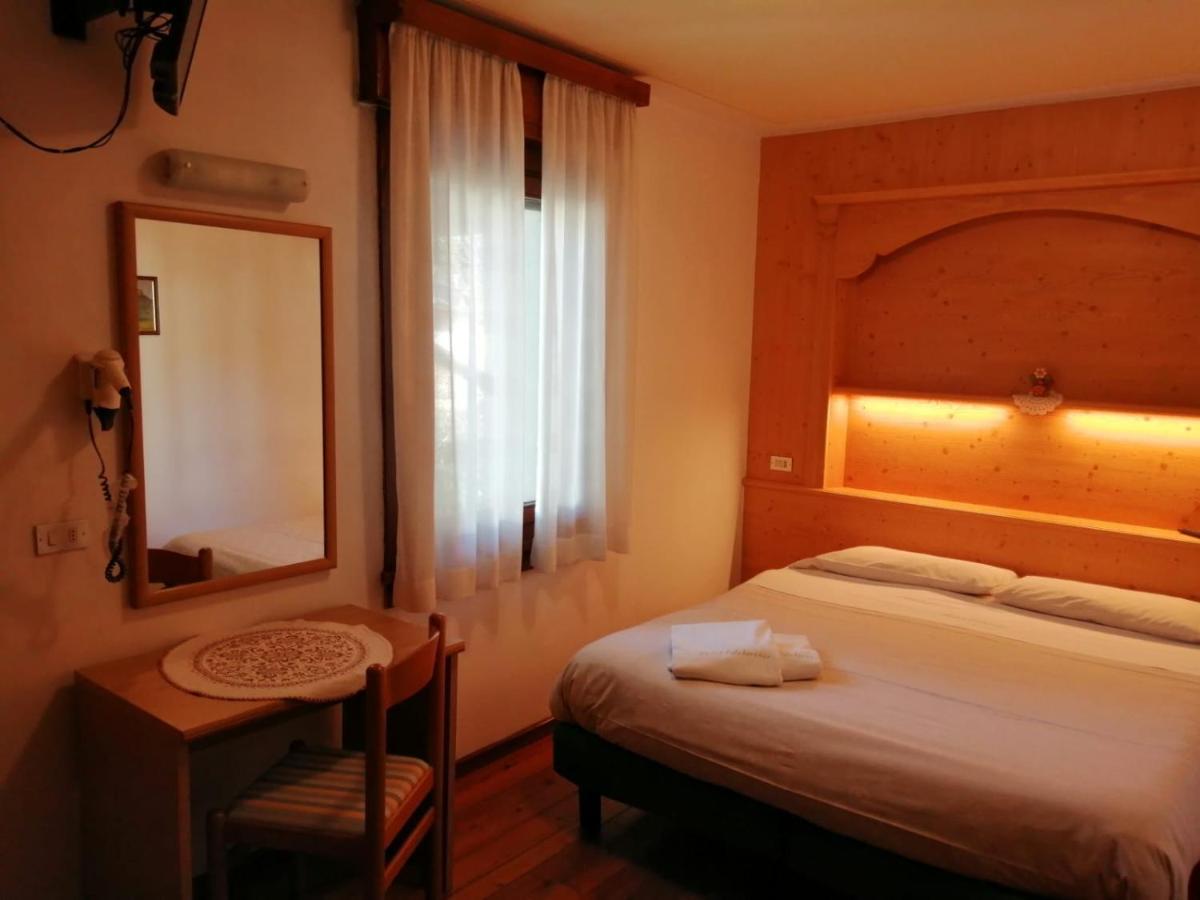 Hotel Edelweiss Val di Zoldo Bagian luar foto