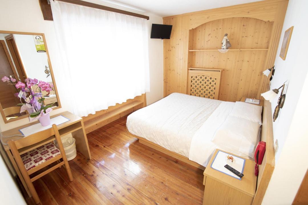 Hotel Edelweiss Val di Zoldo Bagian luar foto