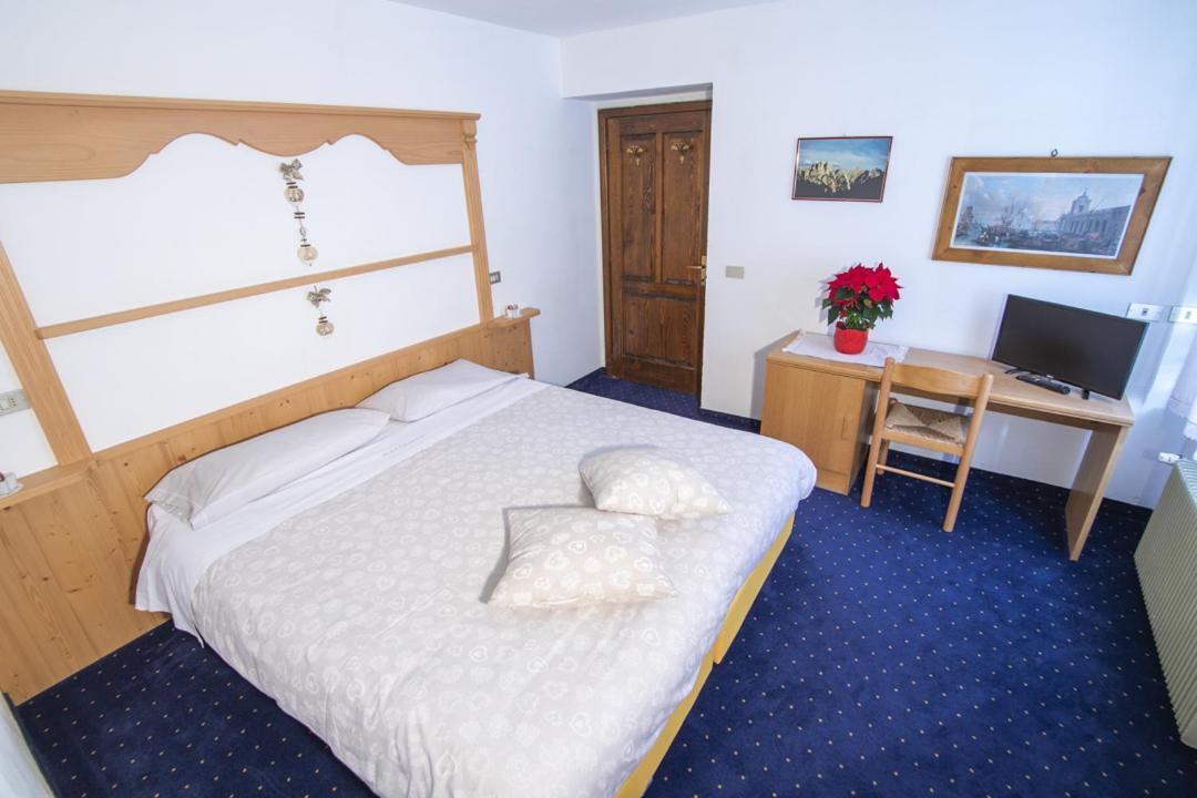 Hotel Edelweiss Val di Zoldo Bagian luar foto