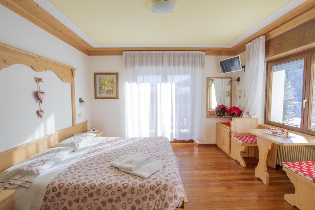 Hotel Edelweiss Val di Zoldo Bagian luar foto