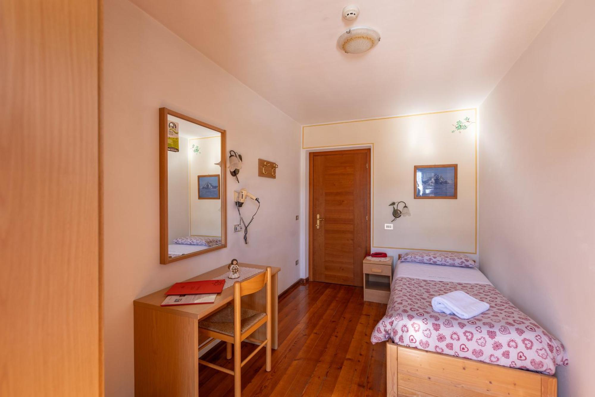 Hotel Edelweiss Val di Zoldo Bagian luar foto
